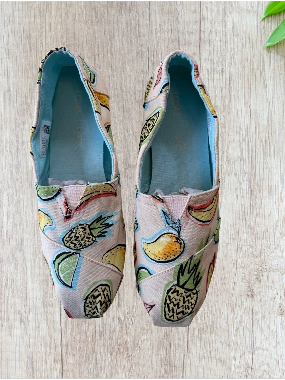 TOMS Tropical Fruit Print Alpargata Slip-On Shoes Women’s 10 EU 42